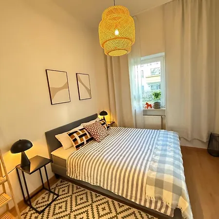 Beckhomes Munich, New, 2br With Terrace Mnichov
