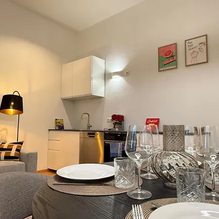 Beckhomes Munich, New, 2br With Terrace