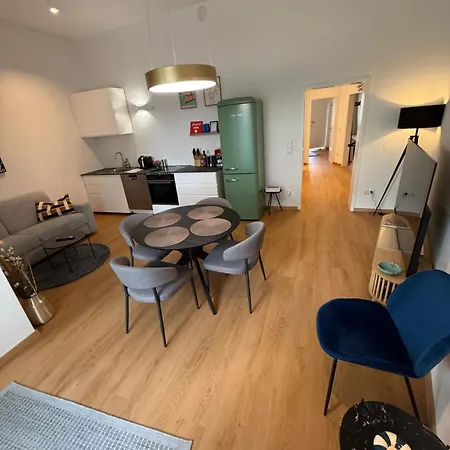 Beckhomes Munich, New, 2br With Terrace * Мюнхен