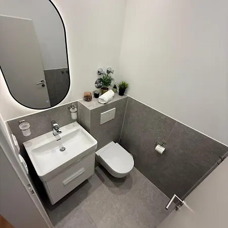 Beckhomes Munich, New, 2br With Terrace * Mnichov