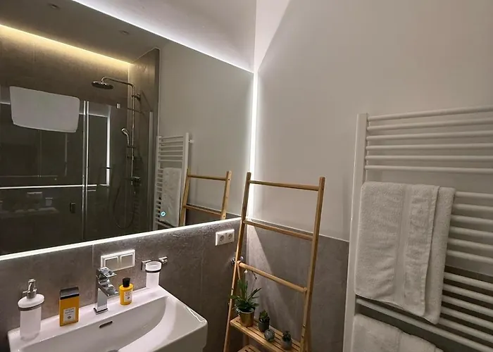 Beckhomes Munich, New, 2br With Terrace