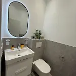 Beckhomes Munich, New, 2br With Terrace