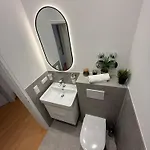 Apartment Beckhomes Munich, New, 2br With Terrace *